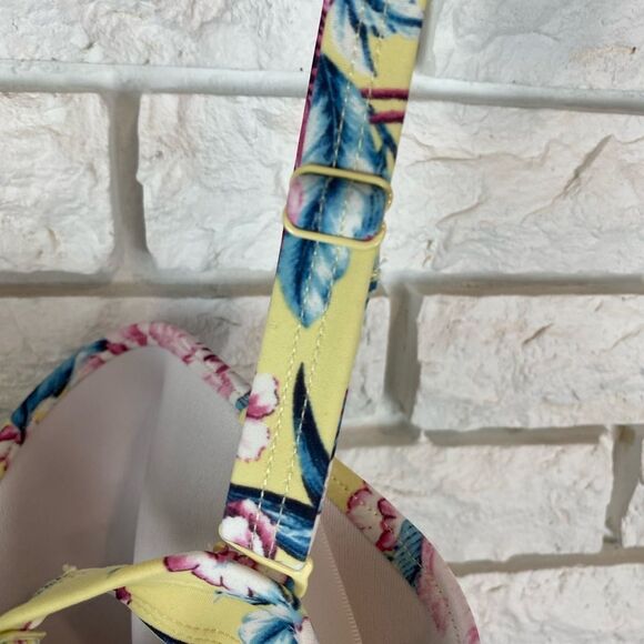 Torrid Swimwear Women’s Tankini Swim Top Size 2F Yellow Floral Padded Underwire - Picture 8 of 8